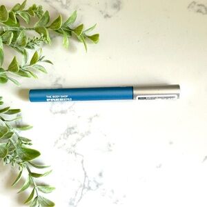 The Body Shop FreeStyle Multi Tasking Crayon Allover Lip Color Eyeliner Empower